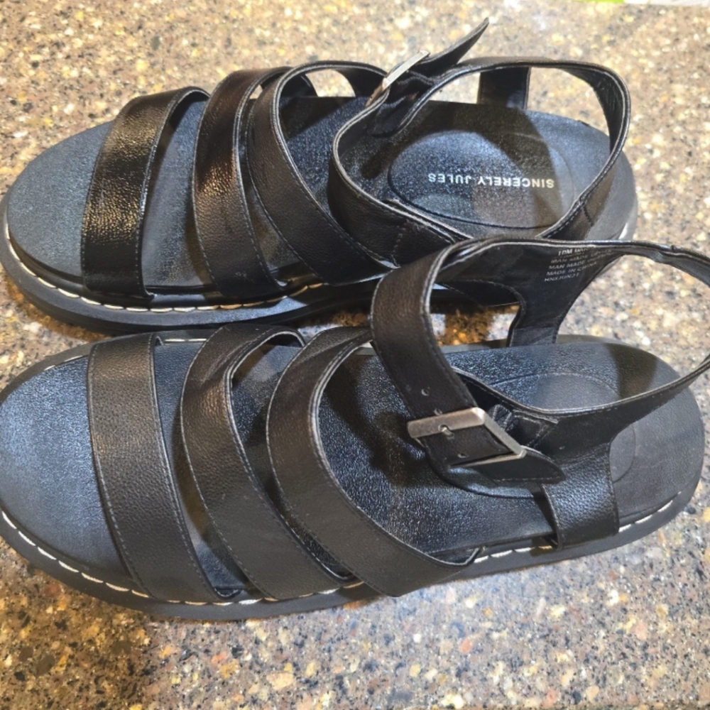 Sincerely Jules Black Sandals with Adjustable Straps Size 10